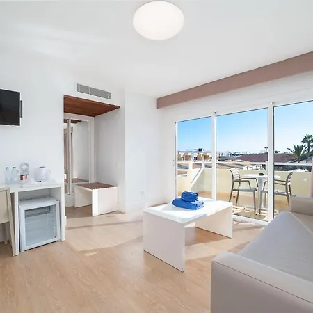 Arena - Adults Only Hotell