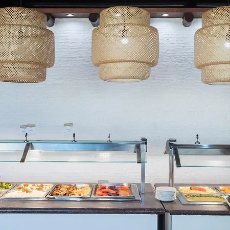 Arena - Adults Only 4*