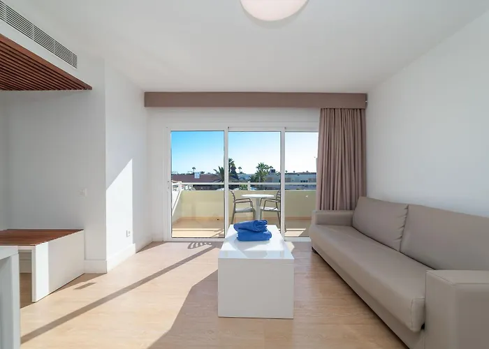 Arena - Adults Only 4*