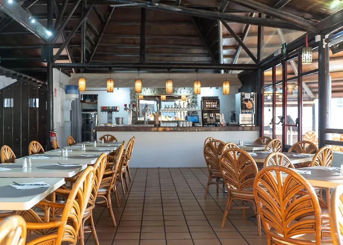 Arena - Adults Only 4* コラレホ