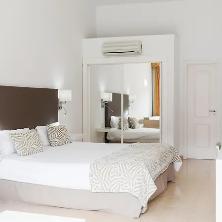 Arena - Adults Only Otel 4*